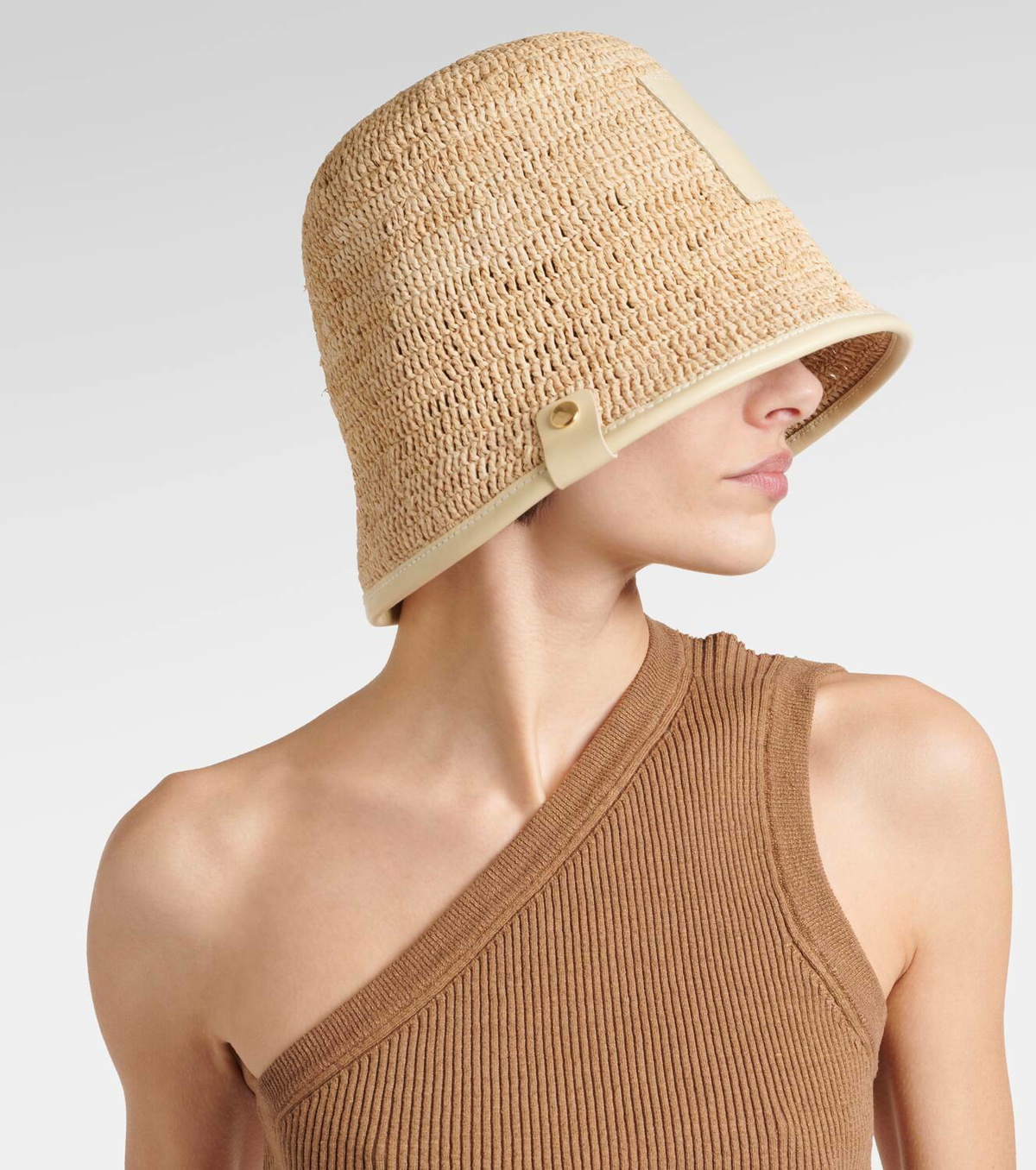 【関税＆送料込み】Jacquemus Le Bob Soli Bucket Hat The Soli bucket hat by JACQUEMUS | Official website