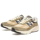 New Balance 990v6 Sneaker in Dark Camo