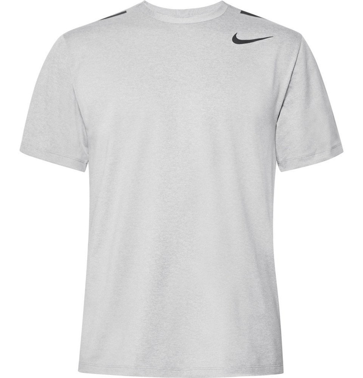 Photo: Nike Training - HyperMax Mélange Dri-FIT T-Shirt - Light gray