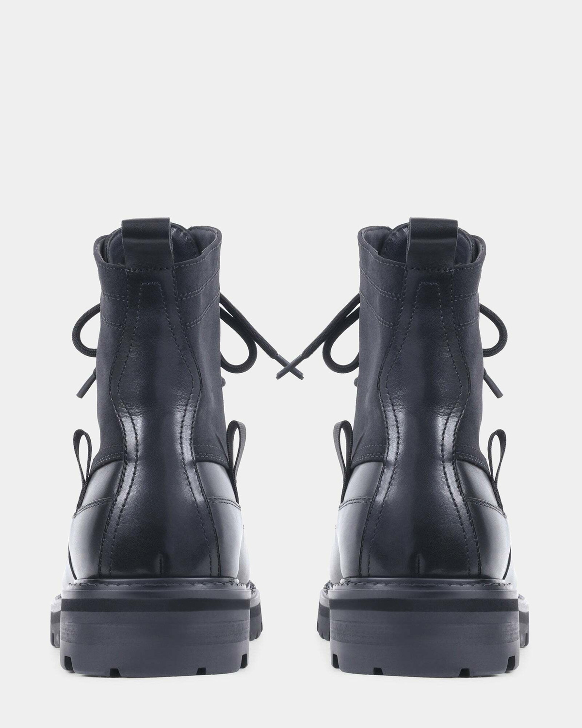 Steve Madden Anthony Boots in Black