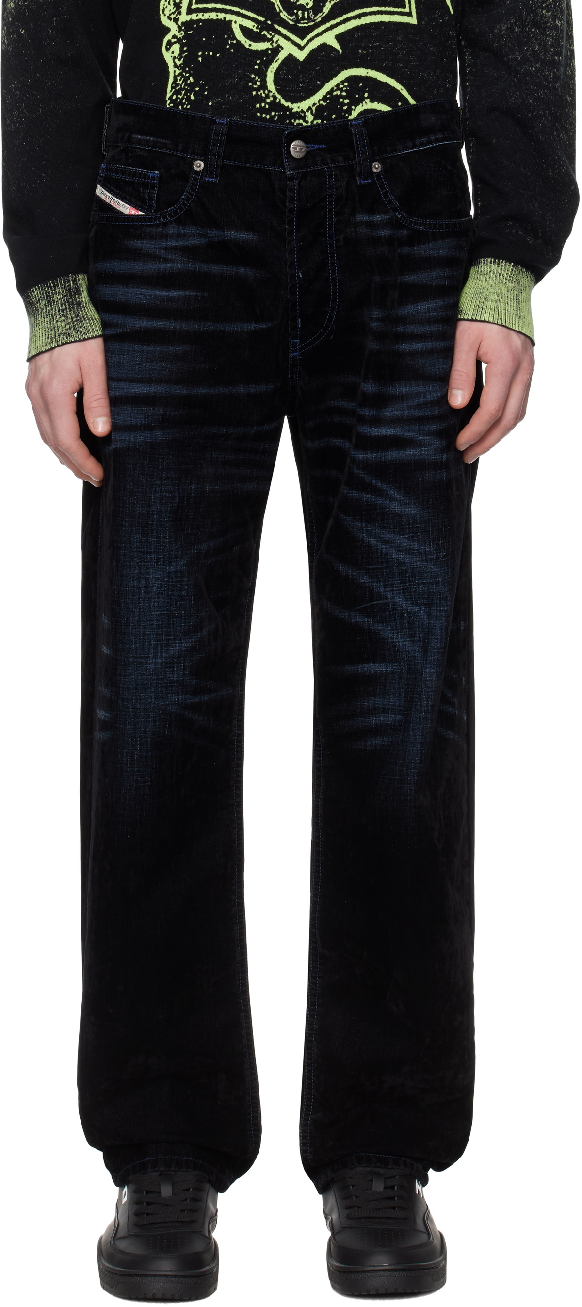 【関税込み】Diesel ブルー 2010 D-Macs Ohlac ジーンズ DIESEL 2010 D-Macs Ohlac Jeans - Blue | Garmentory
