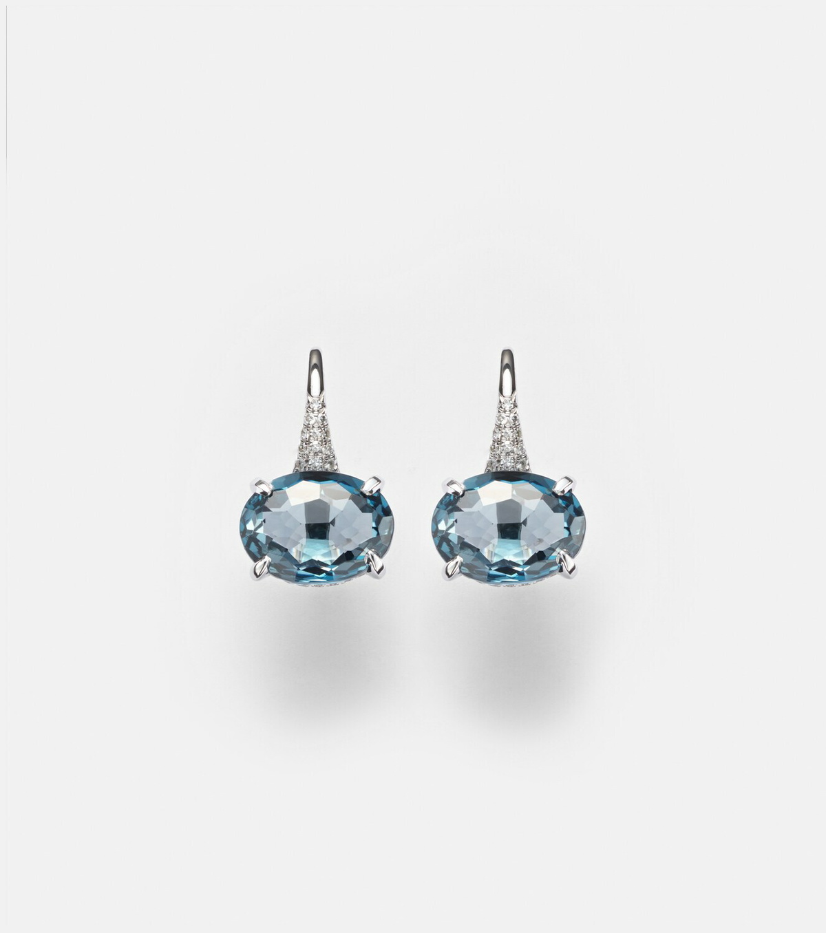 Shay Jewelry 18kt white gold drop earrings with diamonds and topaz