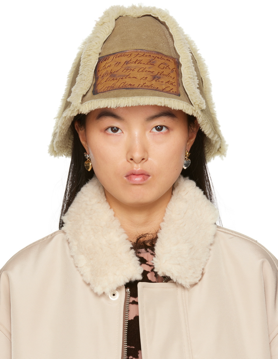 Acne Studios Beige Shearling Bucket Hat Acne Studios display picture 1