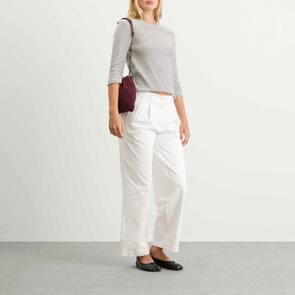 Nothing Written Women's Gato Straight Tuck Pants in White