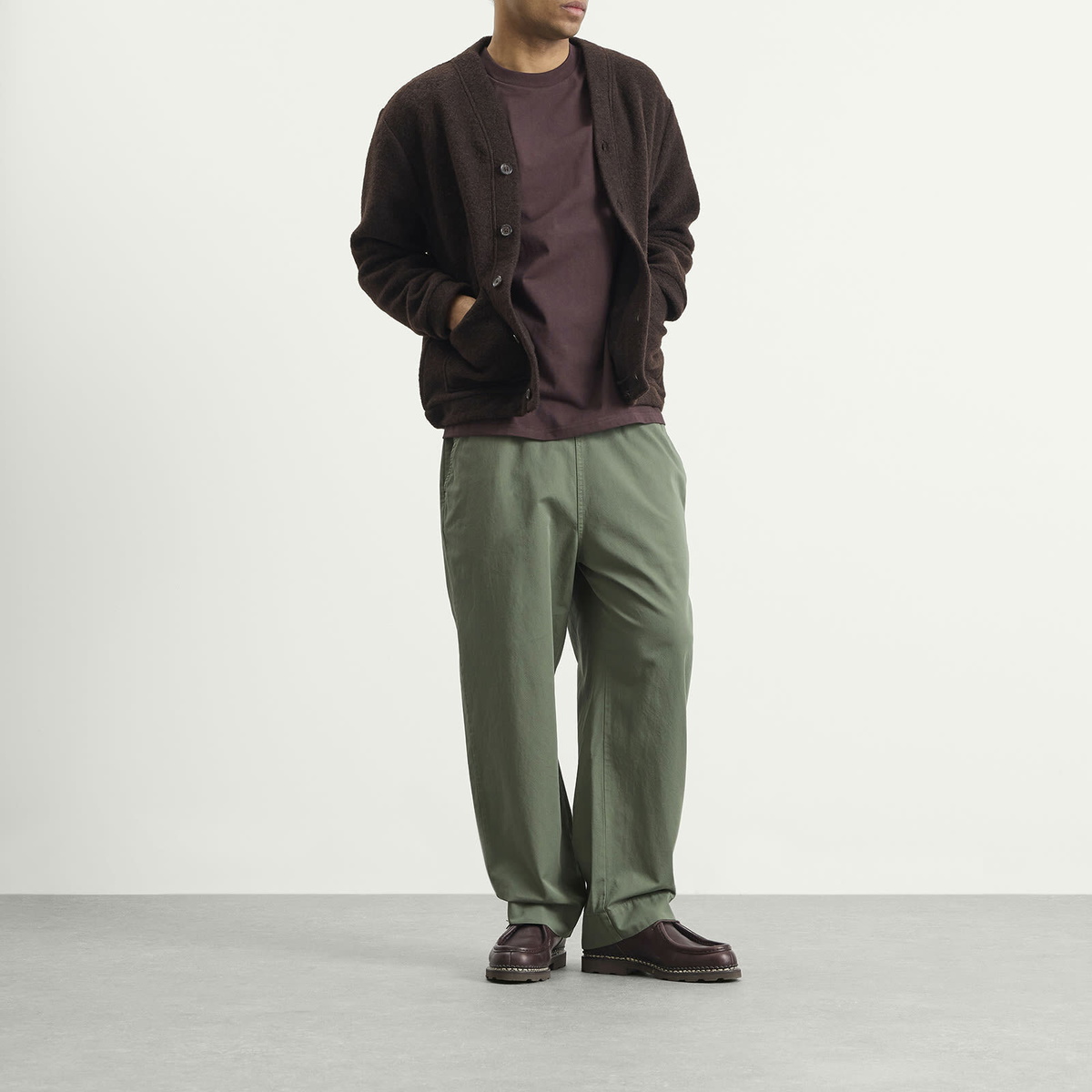 Universal Works Men's Kelly Cotton Judo Pant in Olive