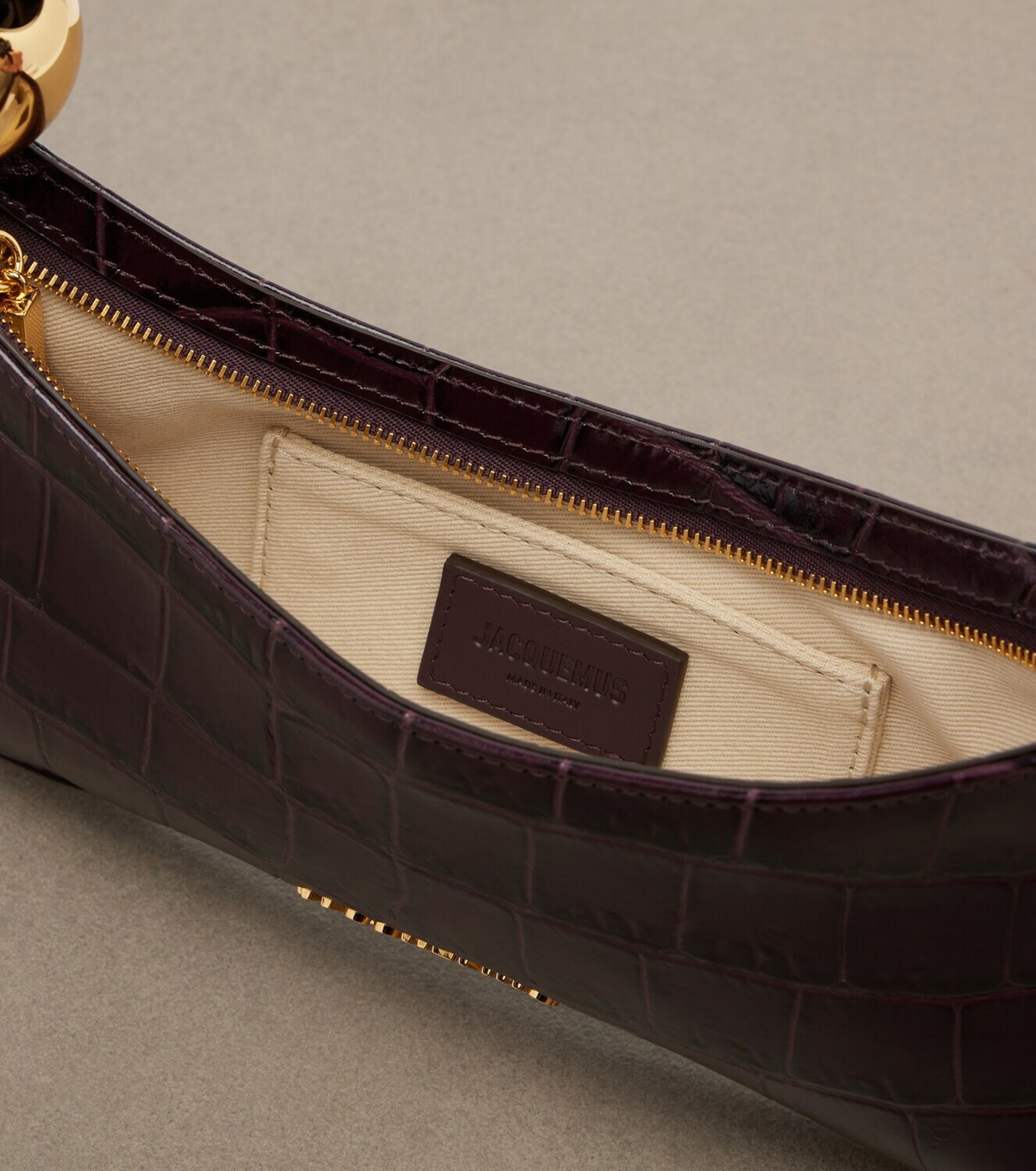 Jacquemus Bisou Perle Small leather shoulder bag