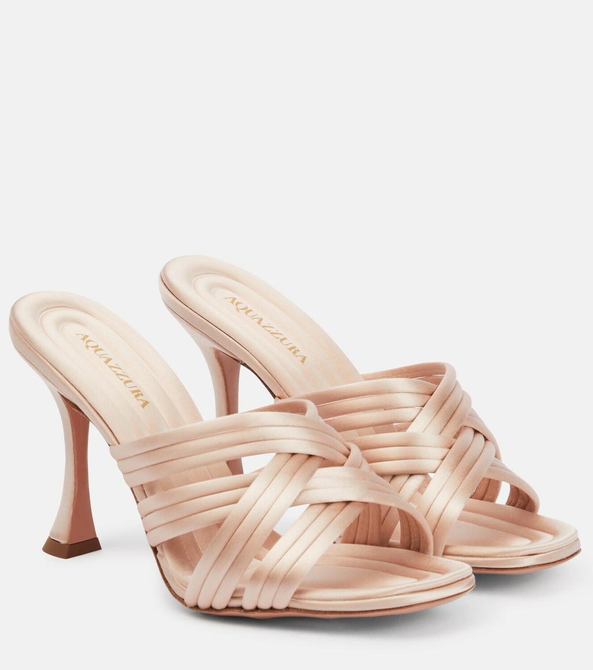 【SWAROVSKIxAQUAZZURA】アクアズーラ＊オーラサンダル スワロフスキー」をヒールにあしらったコラボサンダルが誕生