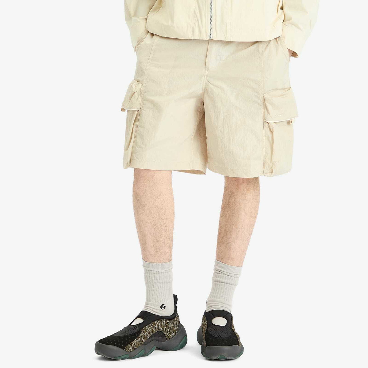 Oakley Men's Reserve Cargo Shorts in Mist