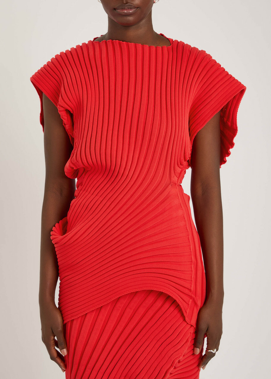 Issey Miyake Asymmetric Ribbed-knit top Red