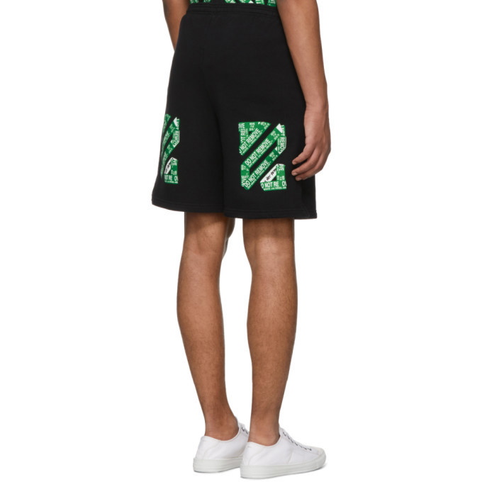 Settlers barrikade brud Off-White SSENSE Exclusive Black 3D Diagonal Shorts Off-White