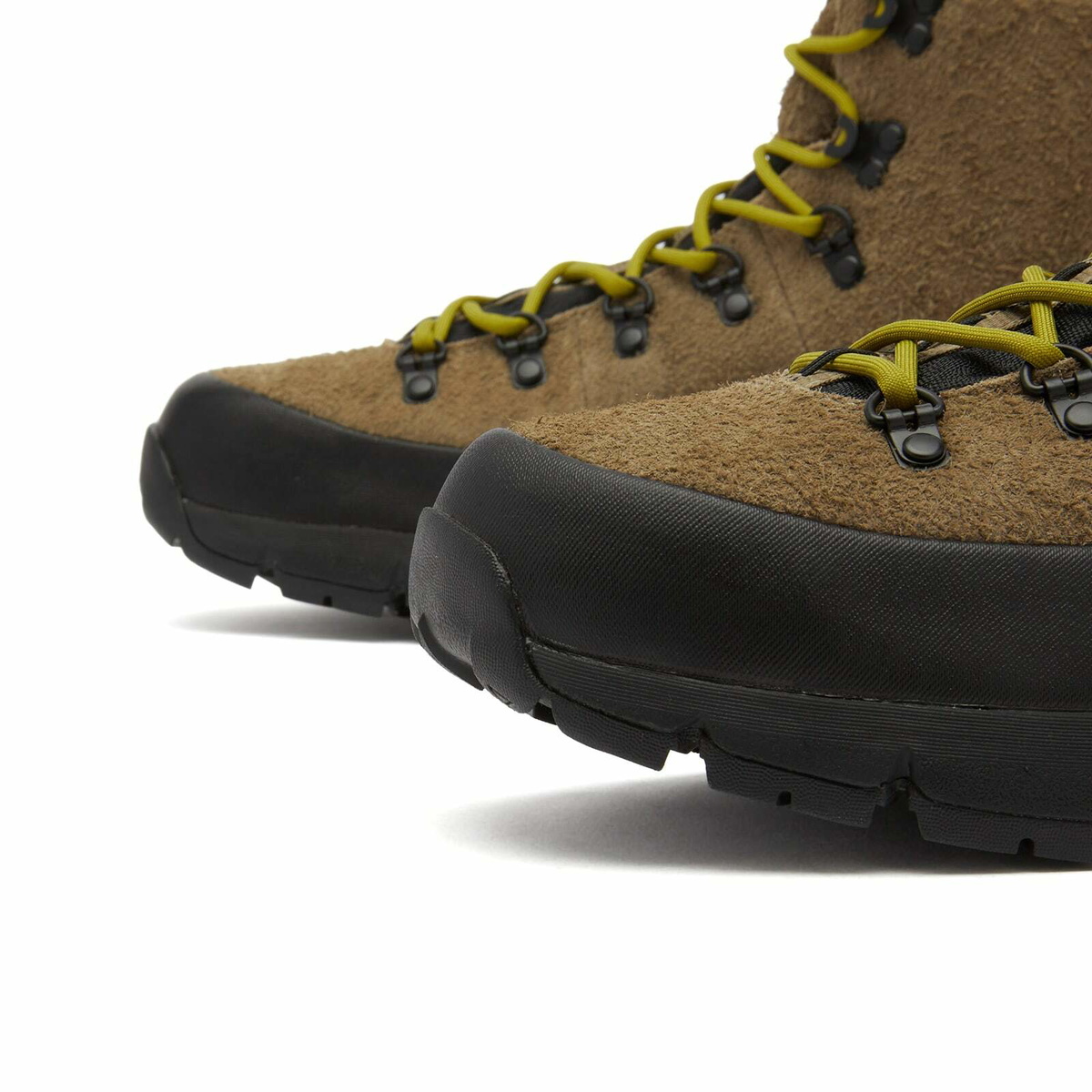 Danner Men's Mountain 600 GORE-TEX Boot in Dusty Olive