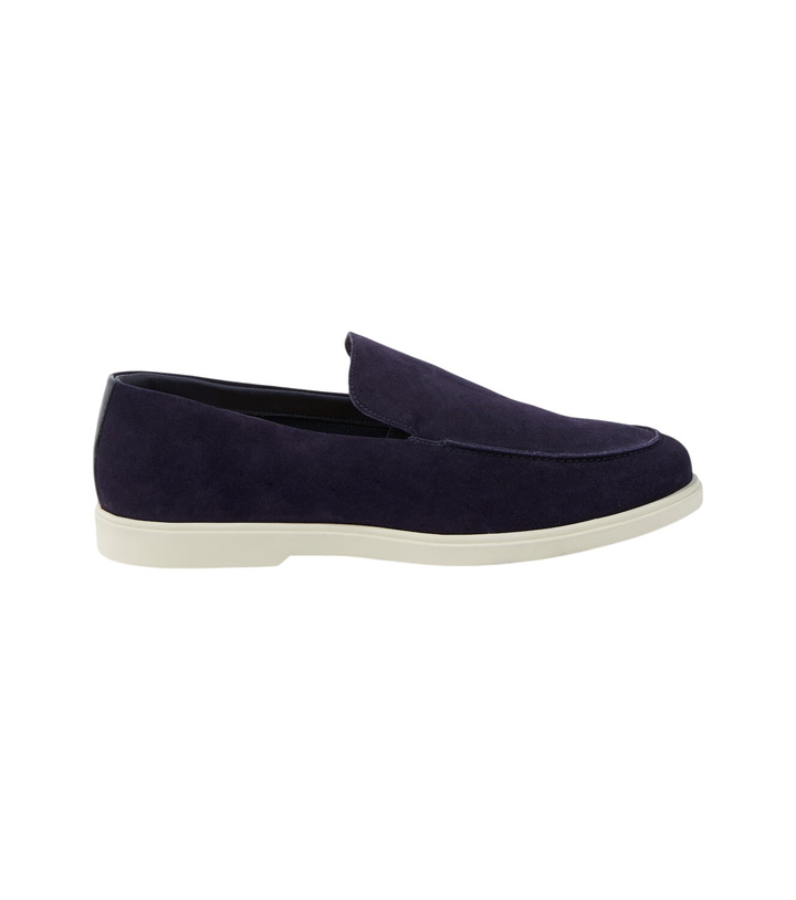 Photo: Frescobol Carioca Miguel suede loafers
