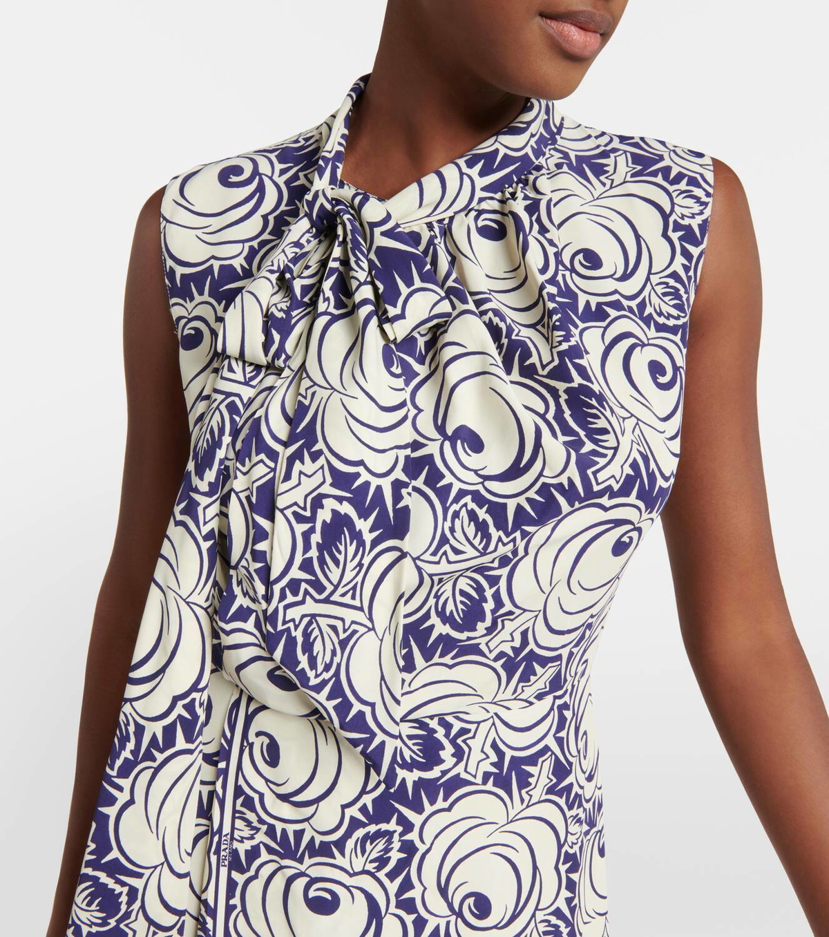 【プラダ・PRADA】Printed pongee dress Prada Printed Pongee Dress In Grey | ModeSens