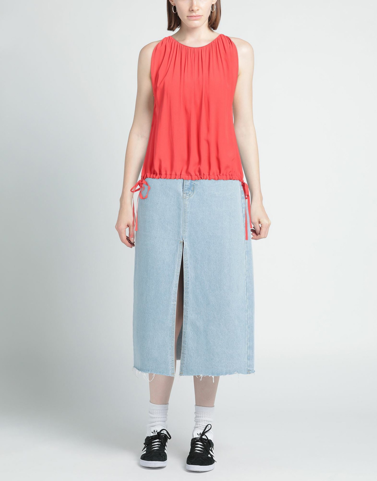 Jucca Womens Top in Tomato red