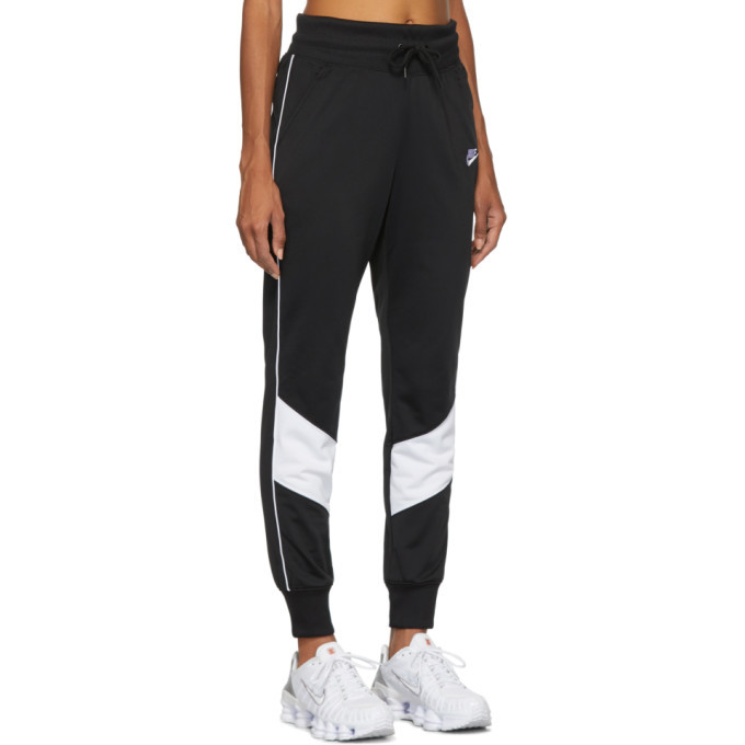 Windrunner joggers discount