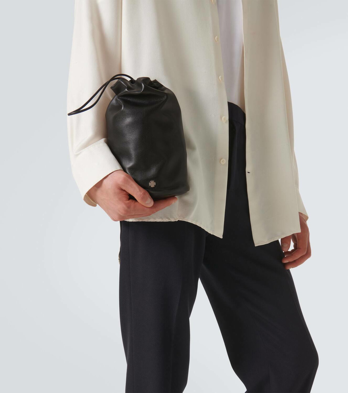THE ROW SPORTY POUCH レザー The Row Sporty leather pouch The Row