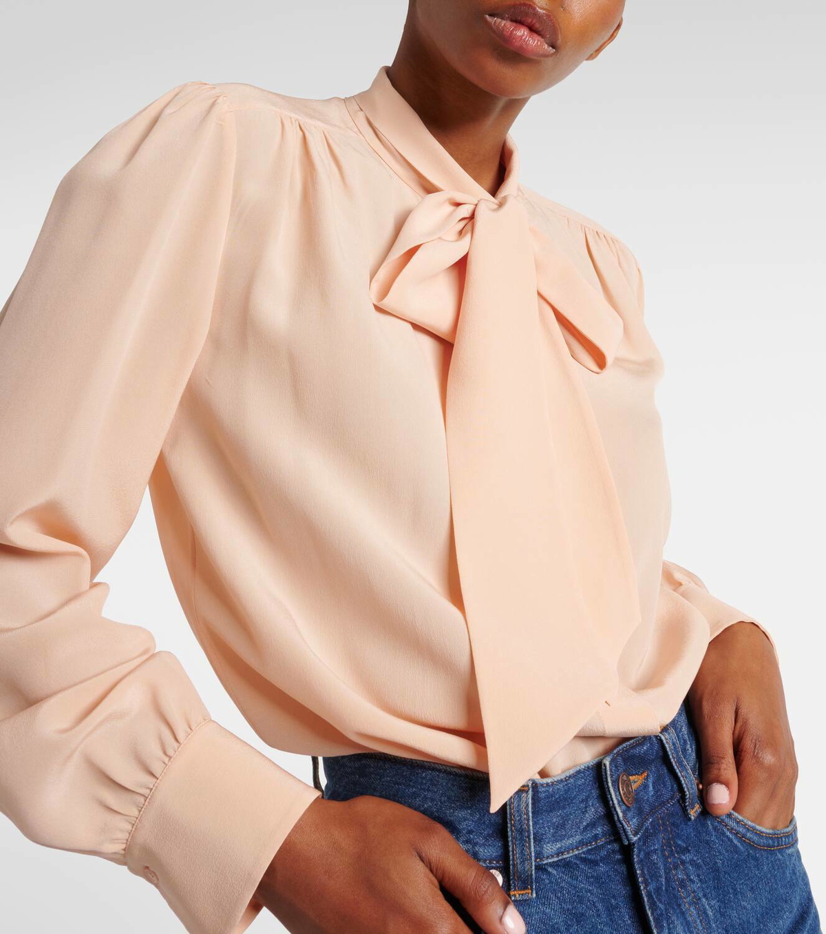 Chloé Boxy Lavallière Blouse In Silk Georgette | Chloé US