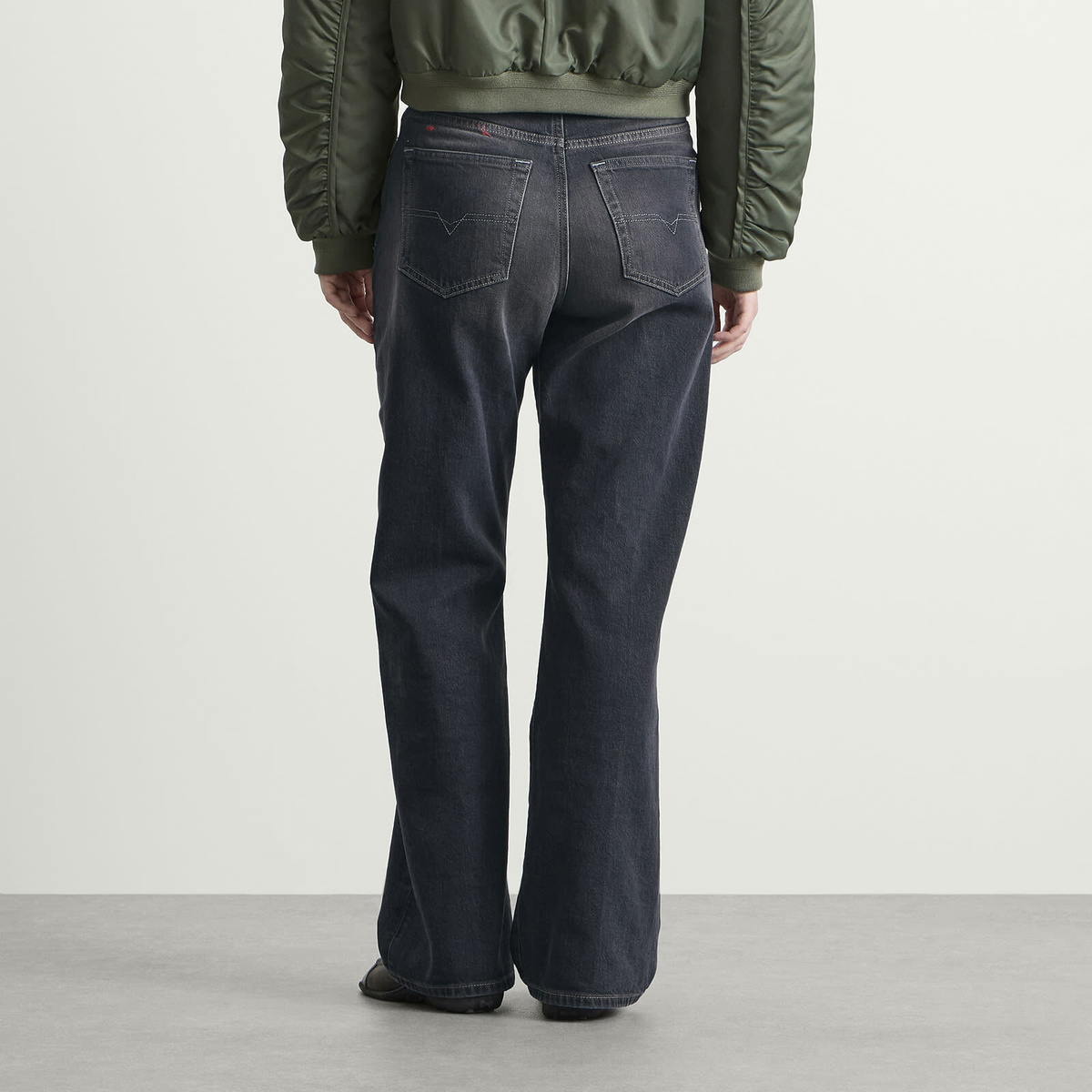 Diesel Women's 1971 D-Sent Jeans - LEG 30 in Grey