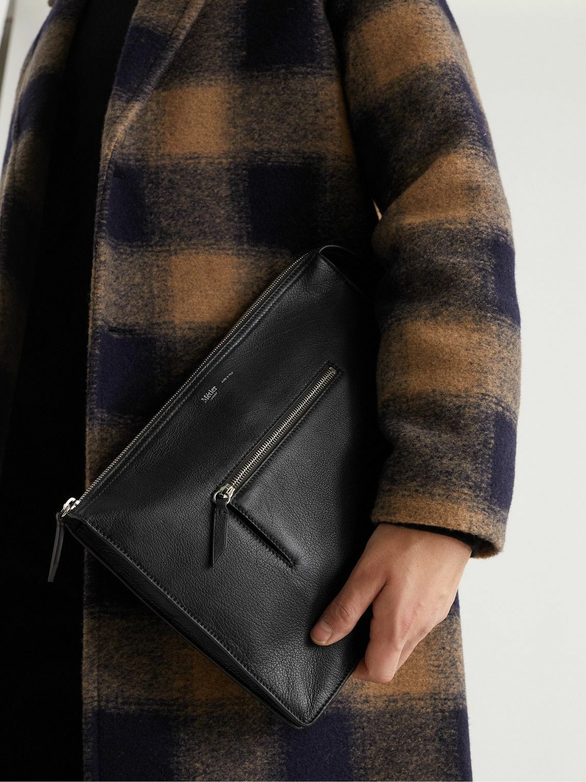 Métier FullGrain Leather Document Holder