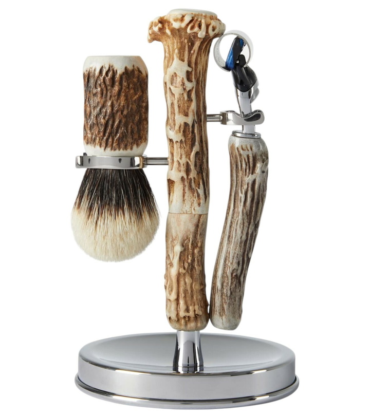 Photo: Lorenzi Milano Stag antler toilet shaving set
