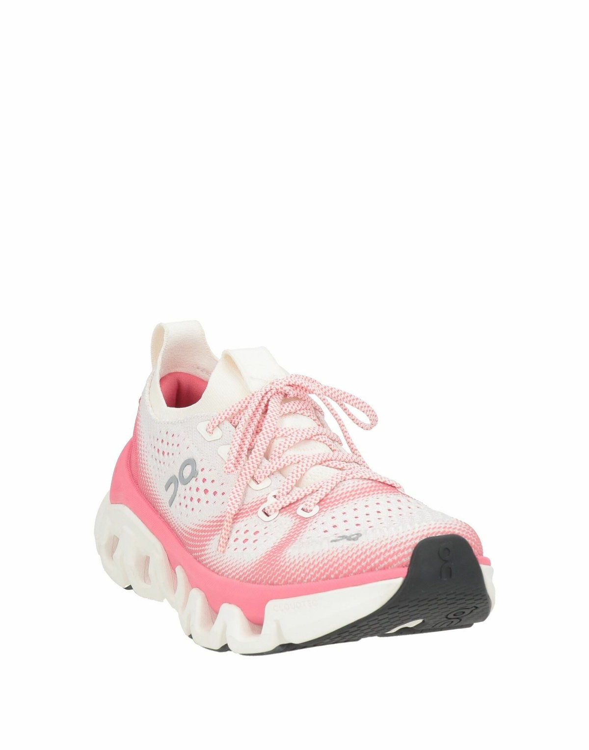 On Cloud 6 Versa Womens Sneakers in Pink