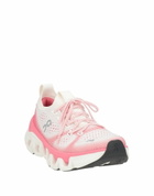 On Cloud 6 Versa Womens Sneakers in Pink