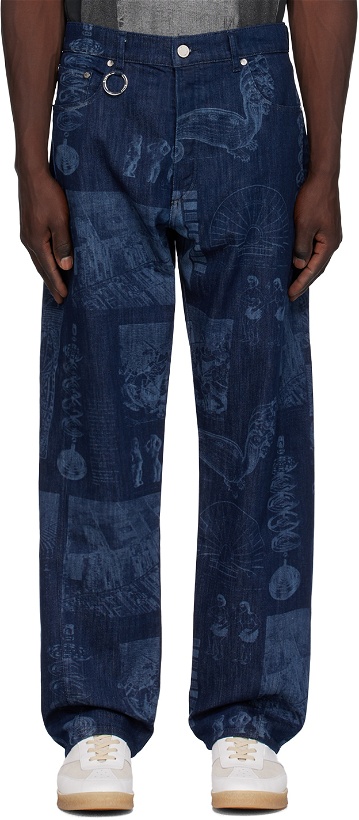 Photo: Études Navy Batia Suter Edition Side Jeans