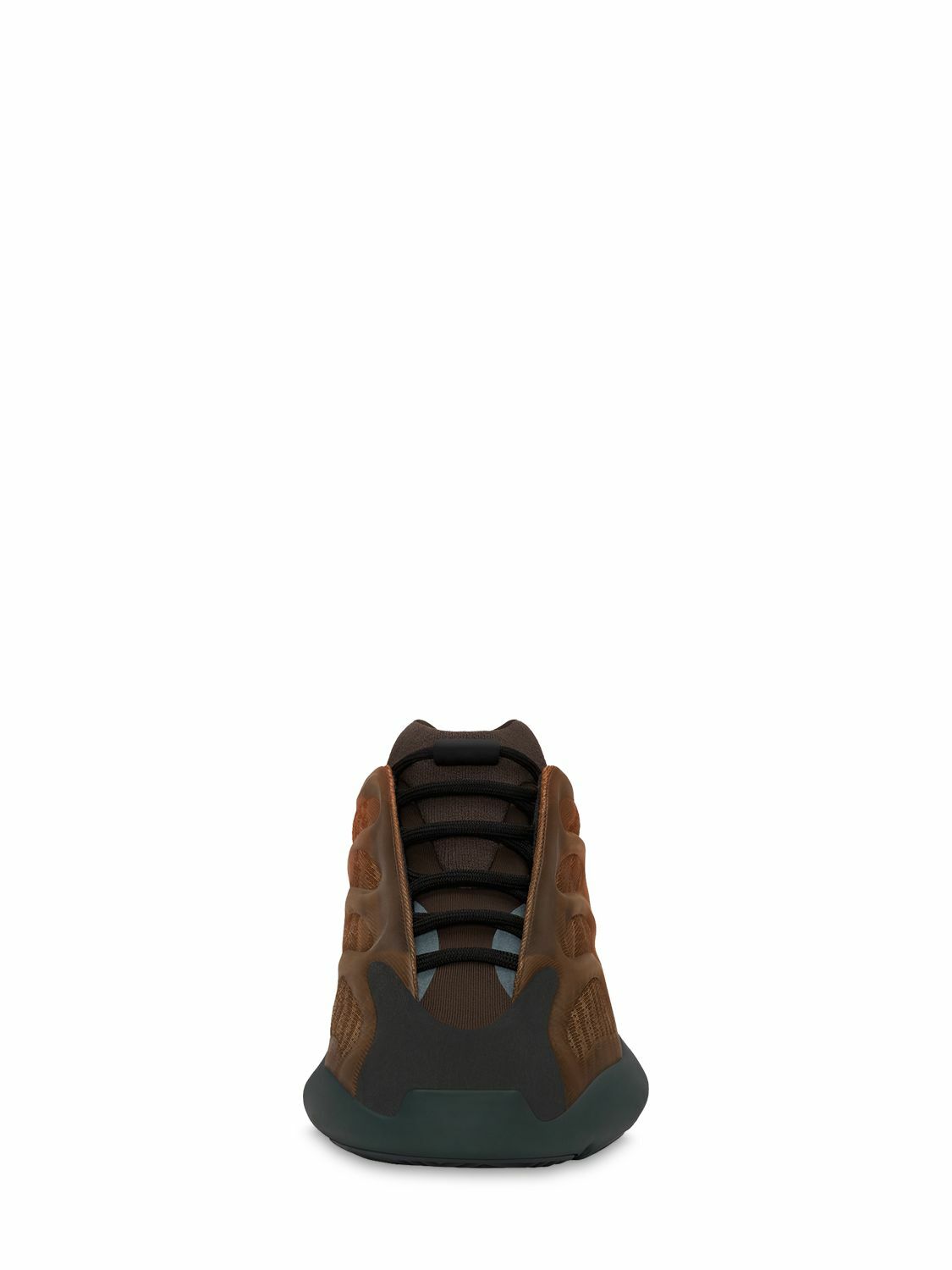YEEZY - Yeezy 700 V3 Sneakers