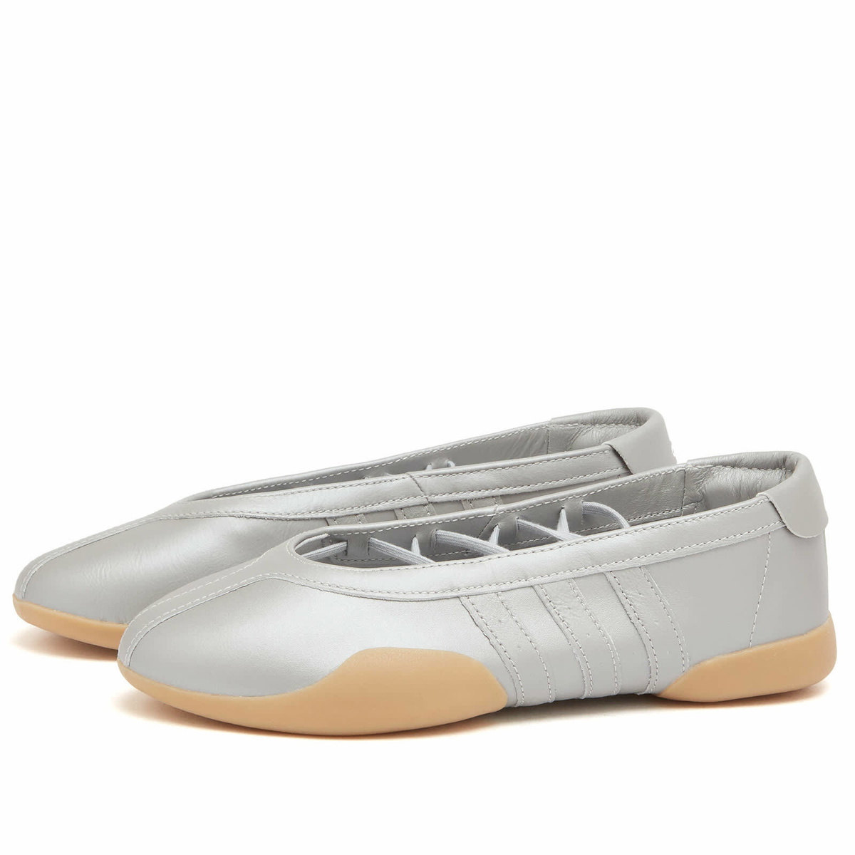 Adidas Women's W Taekwondo Mei Ballet Shoe in Silver Met/Gum
