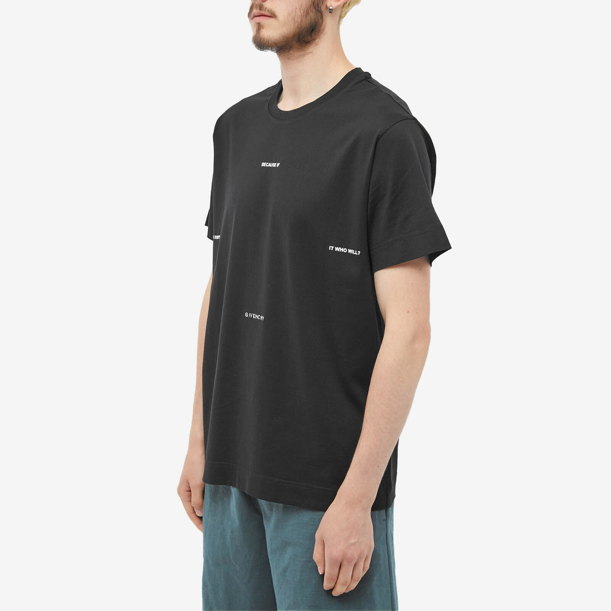 GIVENCHY THE WORLD Tシャツ ブラック M | MAWATERCITY.QA