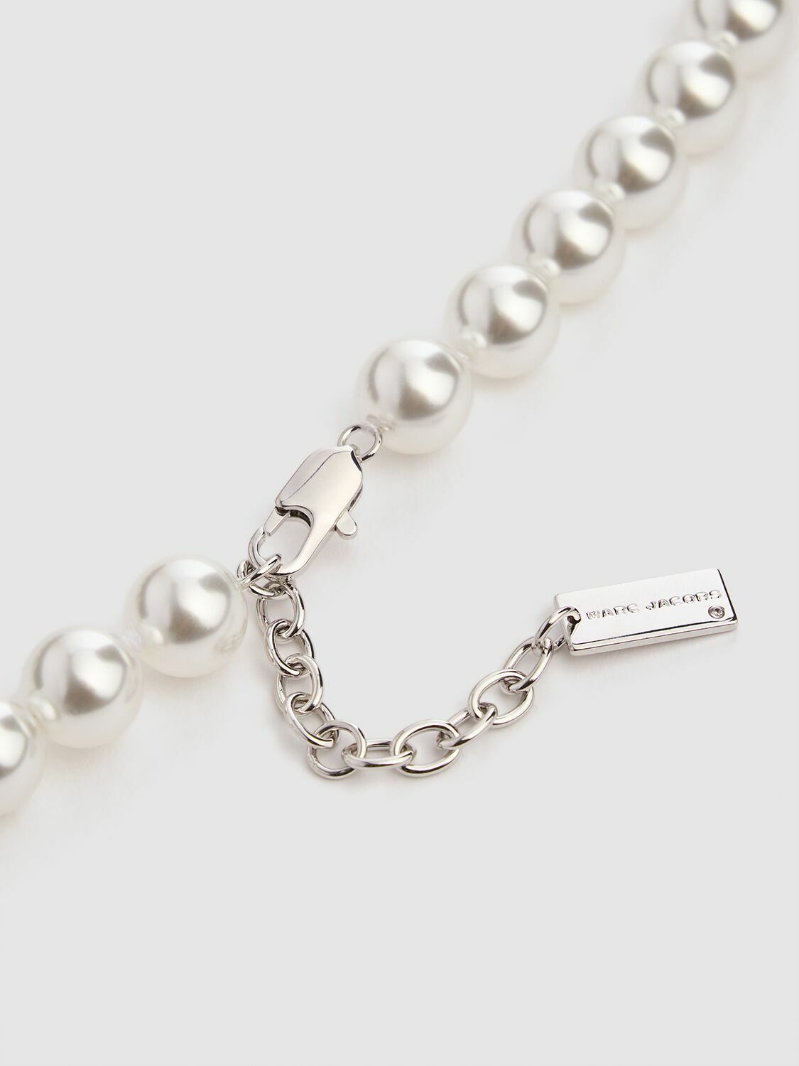 MARC JACOBS Cat And Mouse Faux Pearl Necklace Marc Jacobs