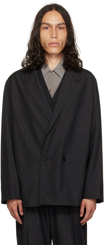Photo: LEMAIRE Gray Double-Breasted Blazer