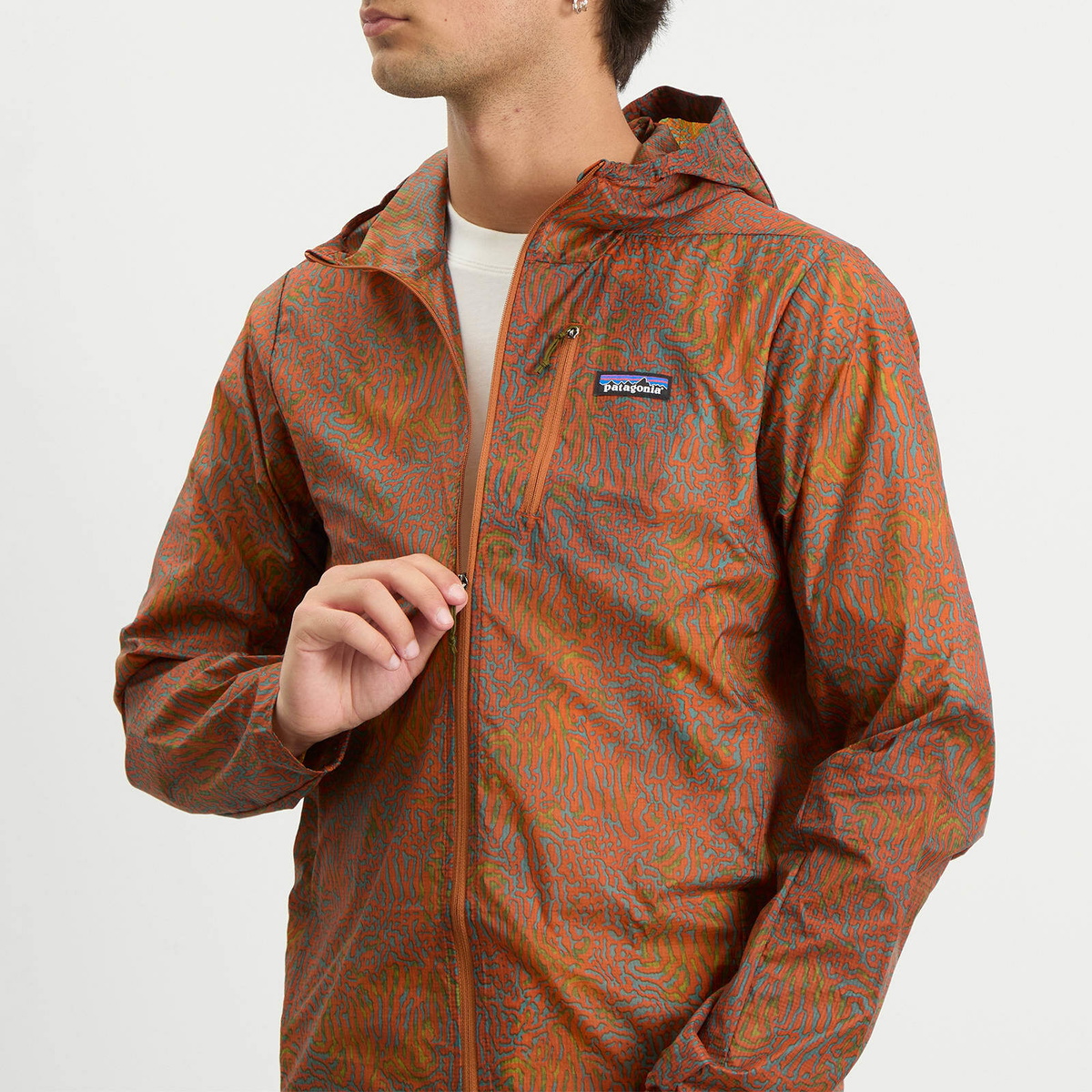 Patagonia Men's Houdini Jacket in Sea Run Robin Brown