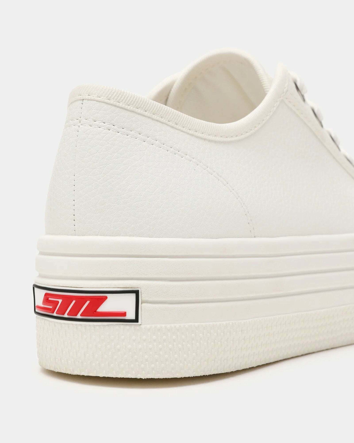 Steve Madden Bobbi Sneakers in White
