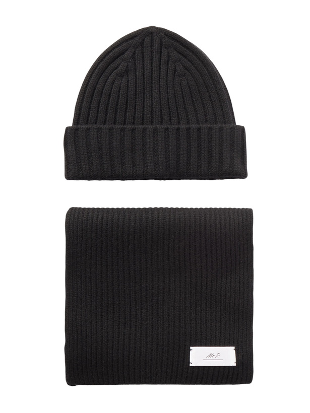 Photo: Mr P. - Ribbed Cashmere Beanie and Scarf Set