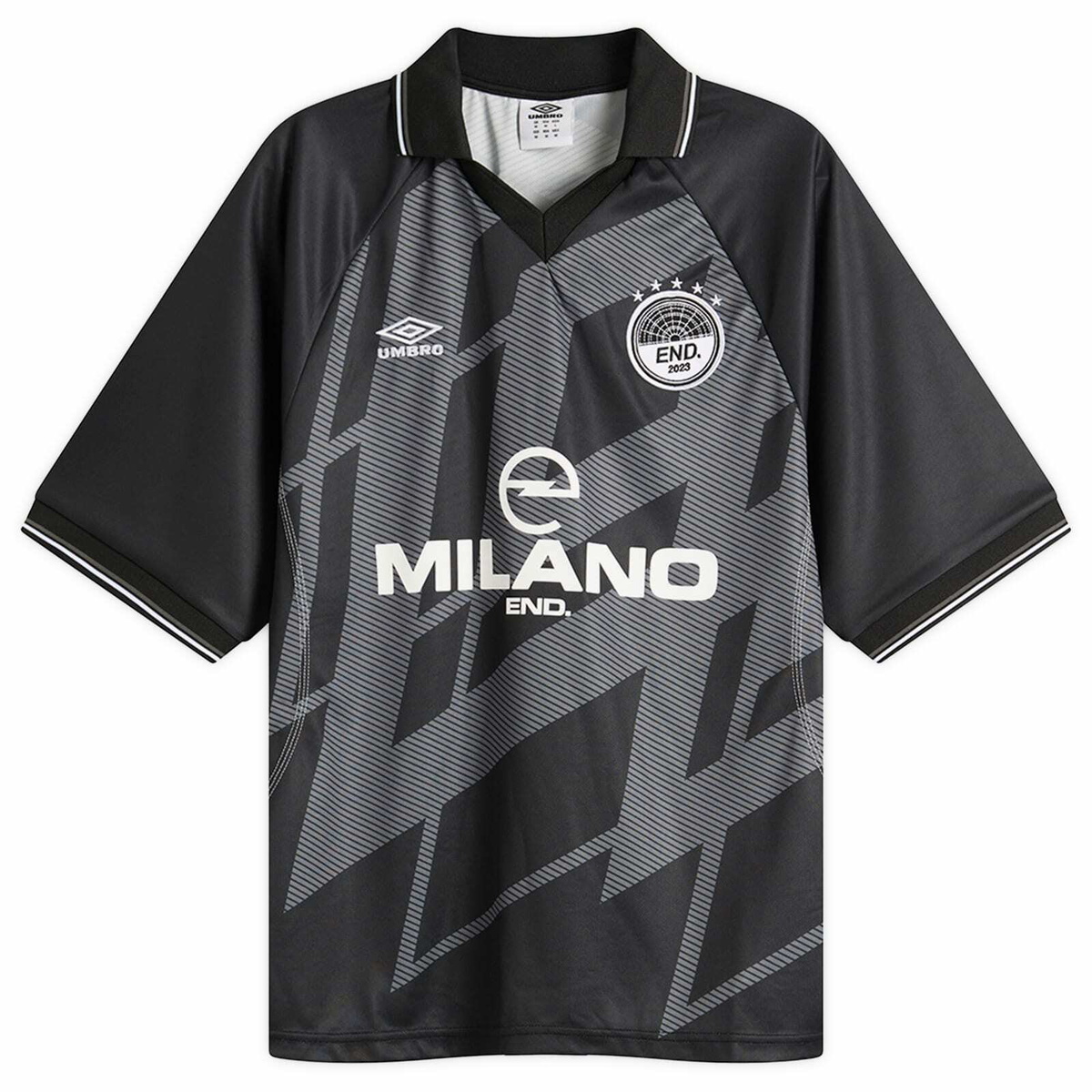 Umbro Panelled Long Sleeve Football Jersey in Brillant White Umbro