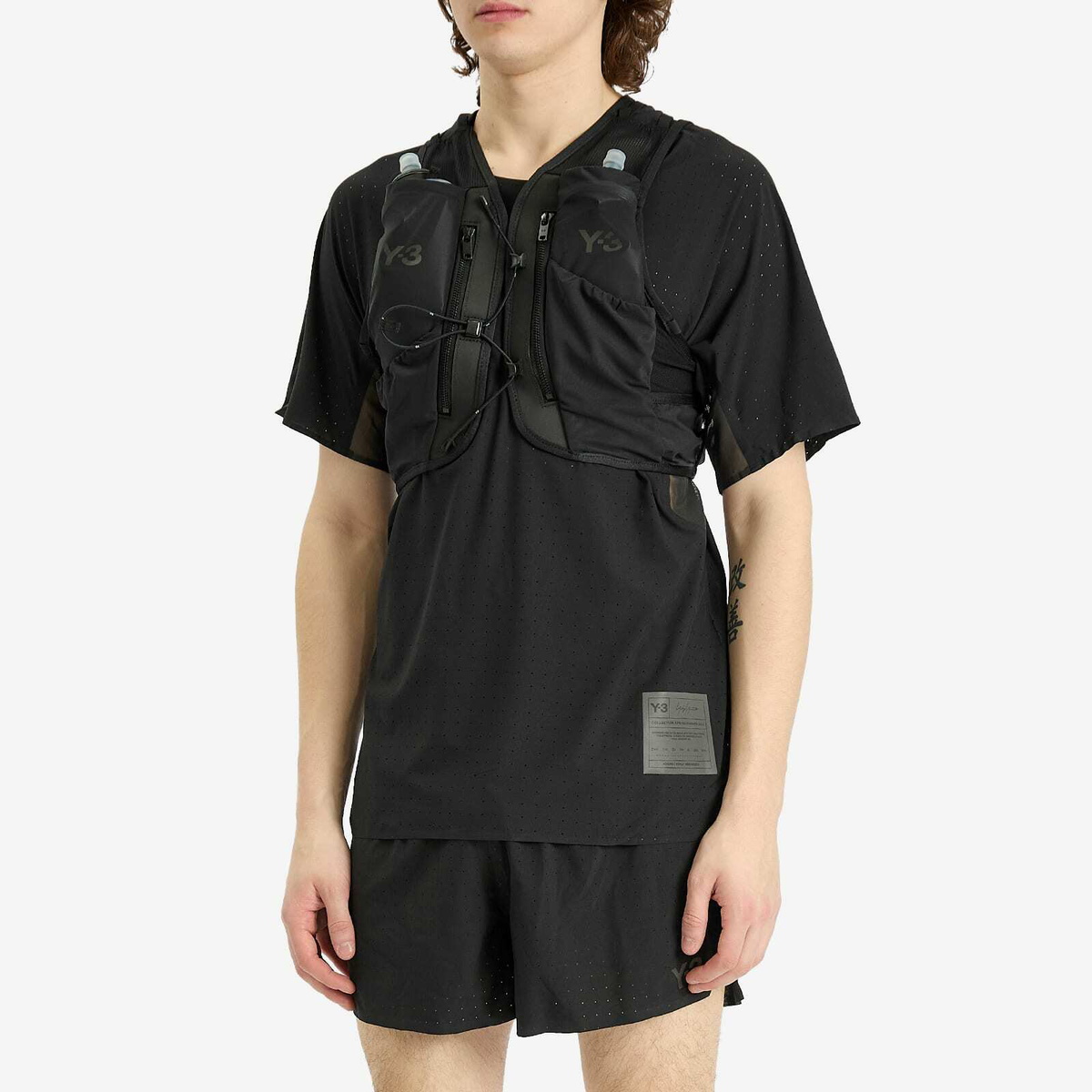 Y-3 Men's Run Vest in Black Y-3