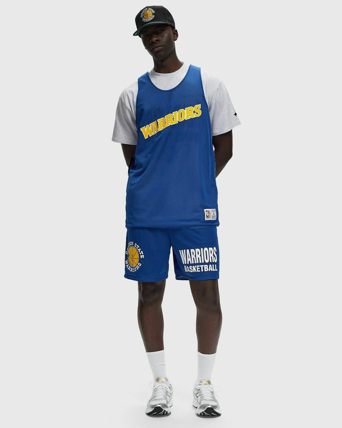 Amazon.com: Mitchell & Ness NBA SM Road Shorts Knicks 91-92