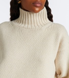 Róhe Wool and cashmere turtleneck sweater