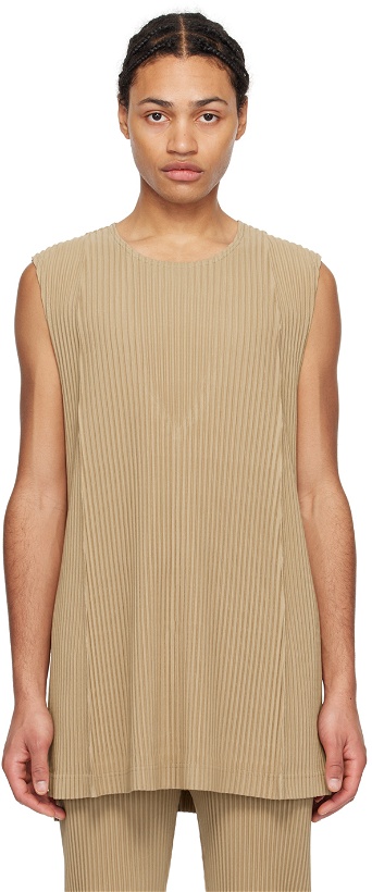 Photo: HOMME PLISSÉ ISSEY MIYAKE Beige Monthly Color February Tank Top