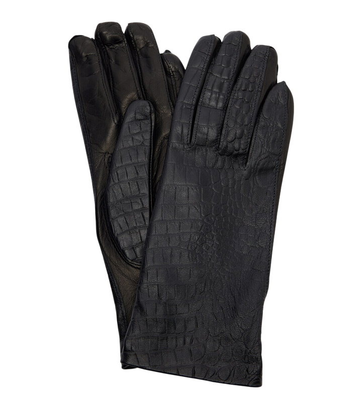 Photo: Toteme Croc-effect leather gloves
