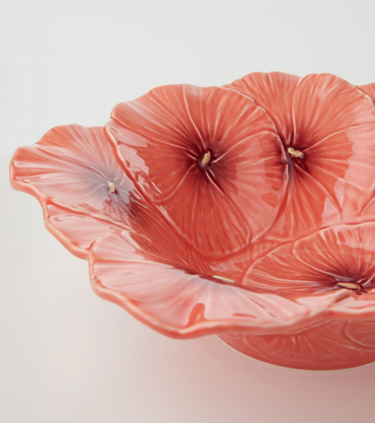 Bordallo Pinheiro Maria Flor earthenware salad bowl