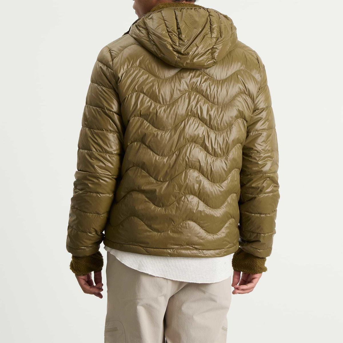 Purple Mountain Observatory Men's Waves Hooded Puffa Jacket in