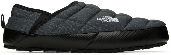 Photo: The North Face Gray Thermoball Traction V Slippers