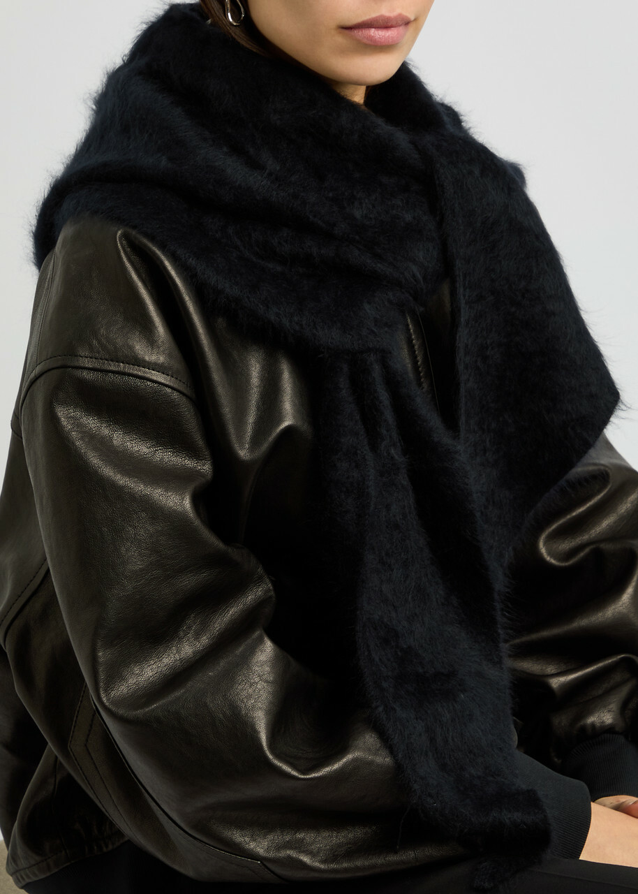 Lisa Yang Rina Brushed Cashmere Hood - Black - One Size