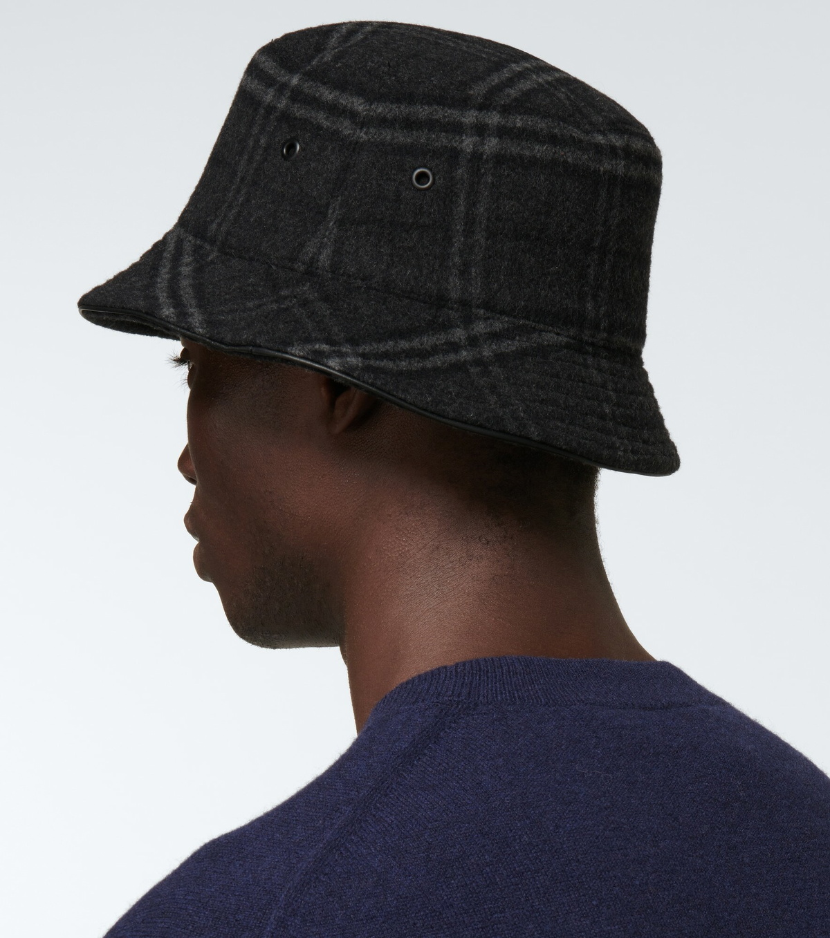Burberry - Wool and cashmere checked bucket hat Burberry display picture 3