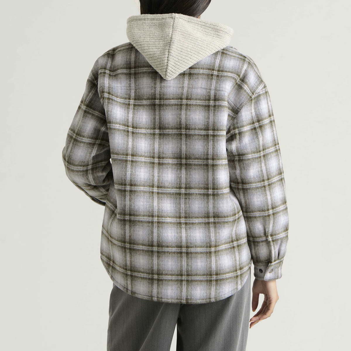 DUNST Women's Quilted Flannel Shirt in Khaki Check
