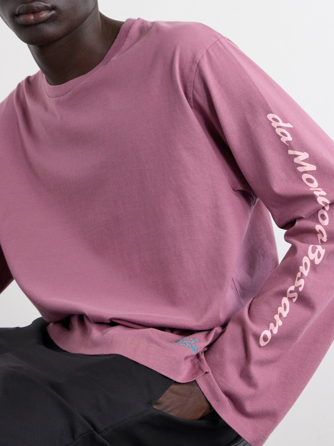 A Kind Of Guise - Basso Giro Alpino Logo-Print Cotton-Jersey T-Shirt - Pink