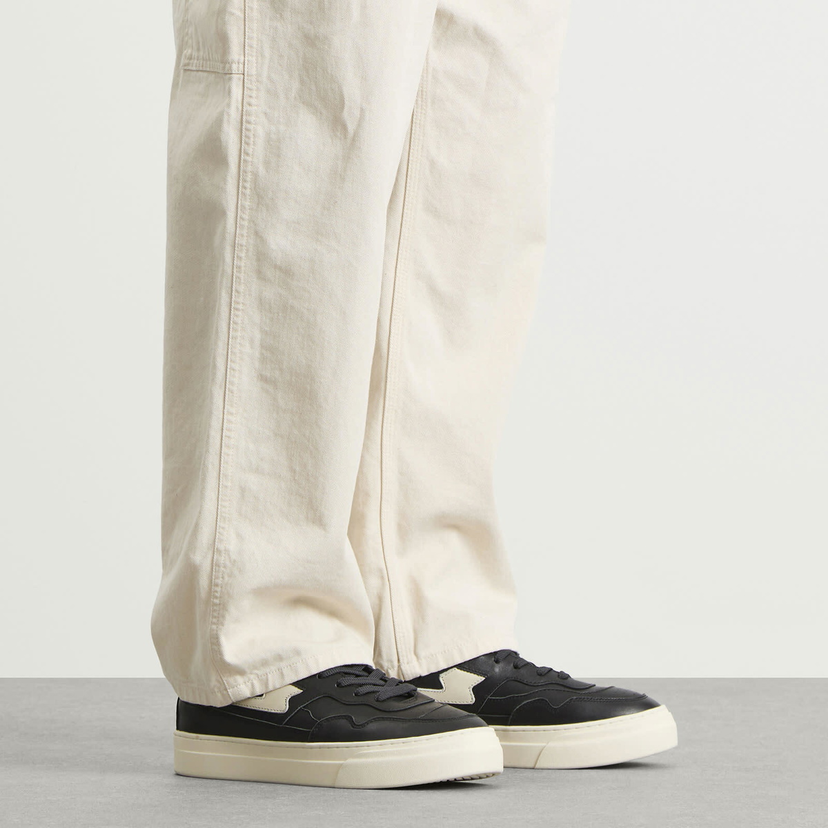 Stepney Workers Club Men's OMNI Pearl S-Strike Leather in Black Cream