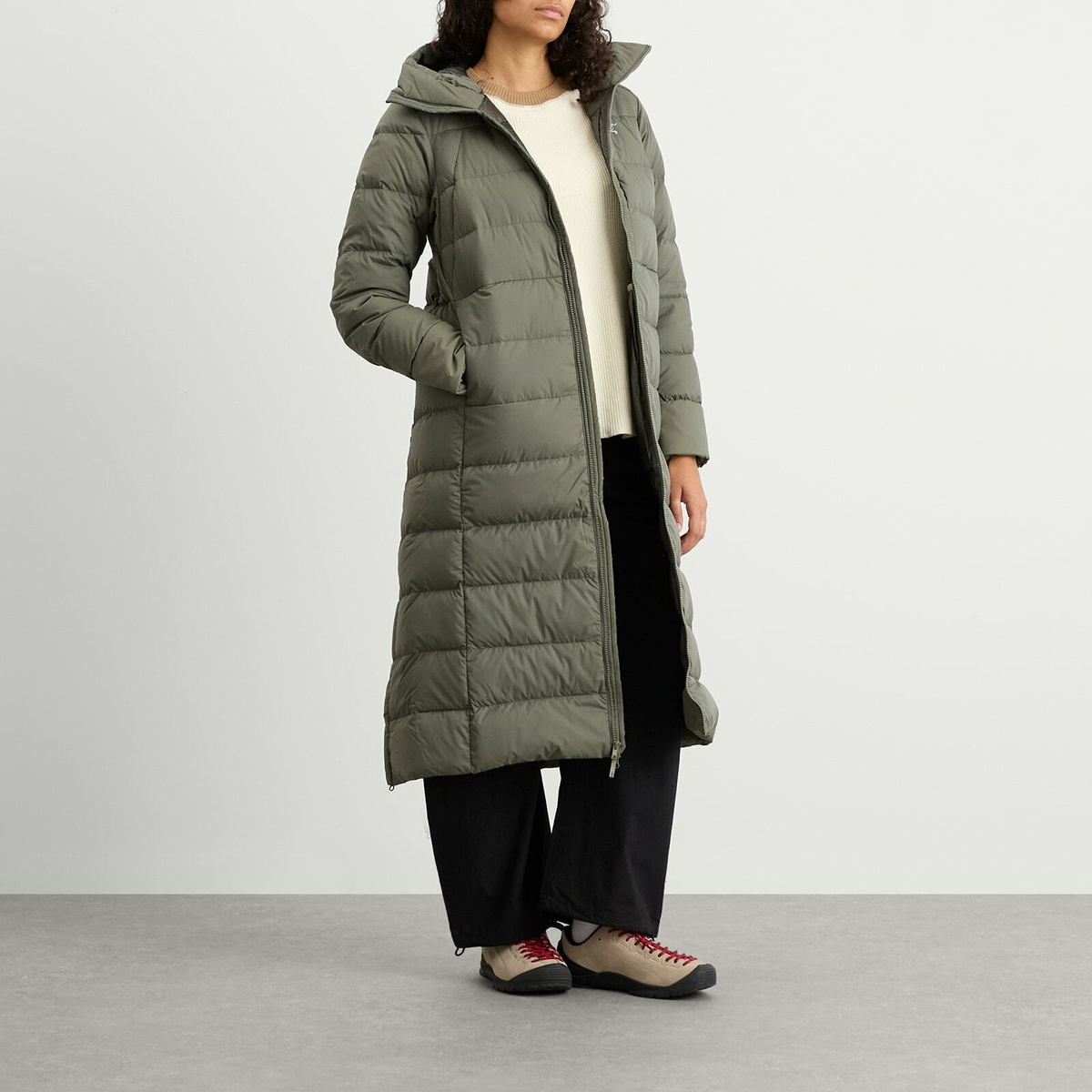 Arc'teryx Women's Thorium Xlong Parka Jacket in Forage Arc'teryx